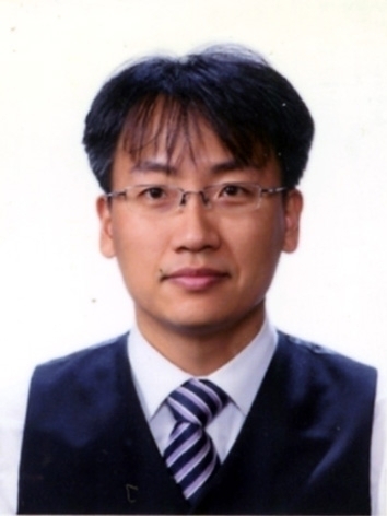 Park, Hong-Ju 사진