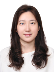 장은아조교수 사진